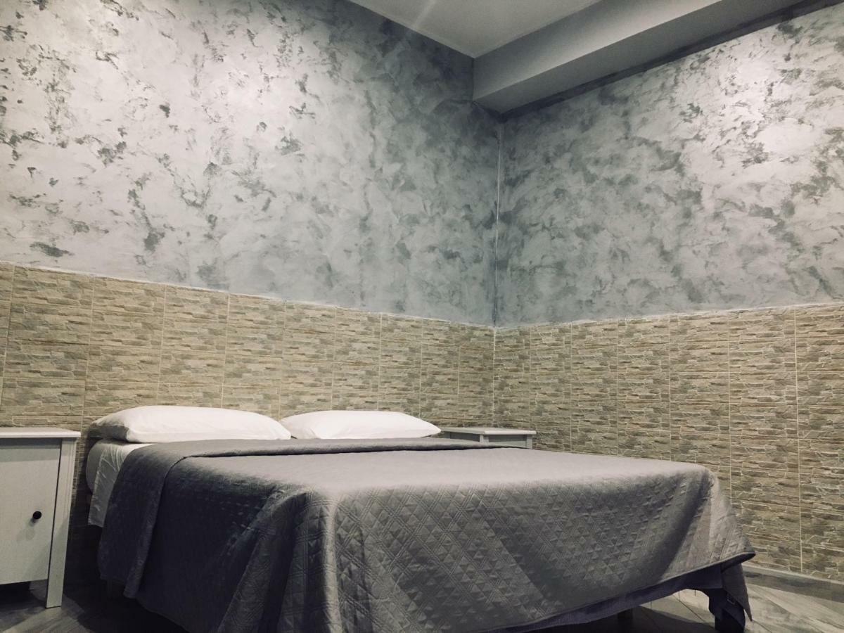 Dei Gerolomini Hotel Наполи Екстериор снимка
